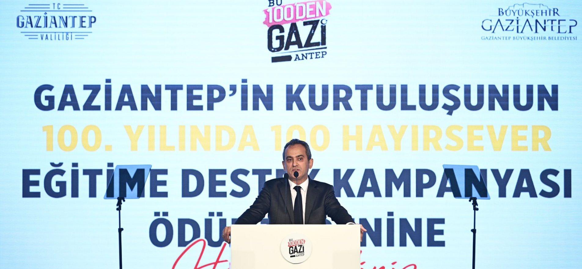 PRESIDENT ERDOĞAN AND MINISTER ÖZER ATTENDED SUPPORT TO EDUCATION CAMPAIGN AWARD CEREMONY