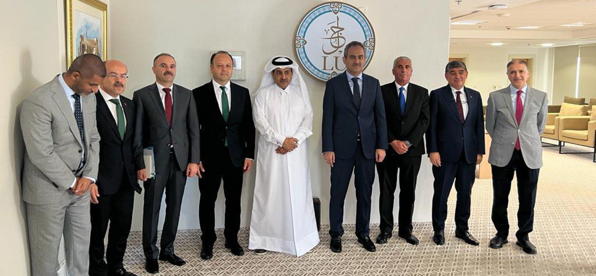 MINISTER ÖZER VISITS LUSAİL UNIVERSITY