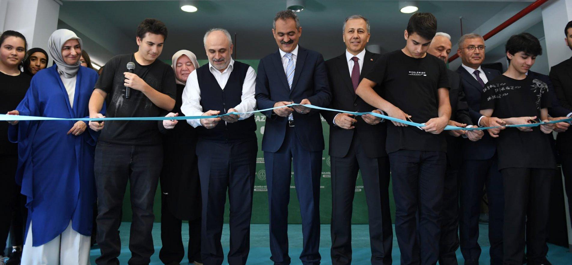 MINISTER ÖZER INAUGURATED İHSAN FAZLIOĞLU LIBRARY