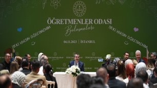 MINISTER TEKİN MEETS WITH TEACHERS AT RAMI LIBRARY IN İSTANBUL